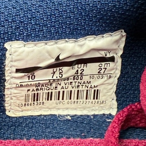 Nike True Berry Size‎ 10 SWOOSH - Picture 9 of 9